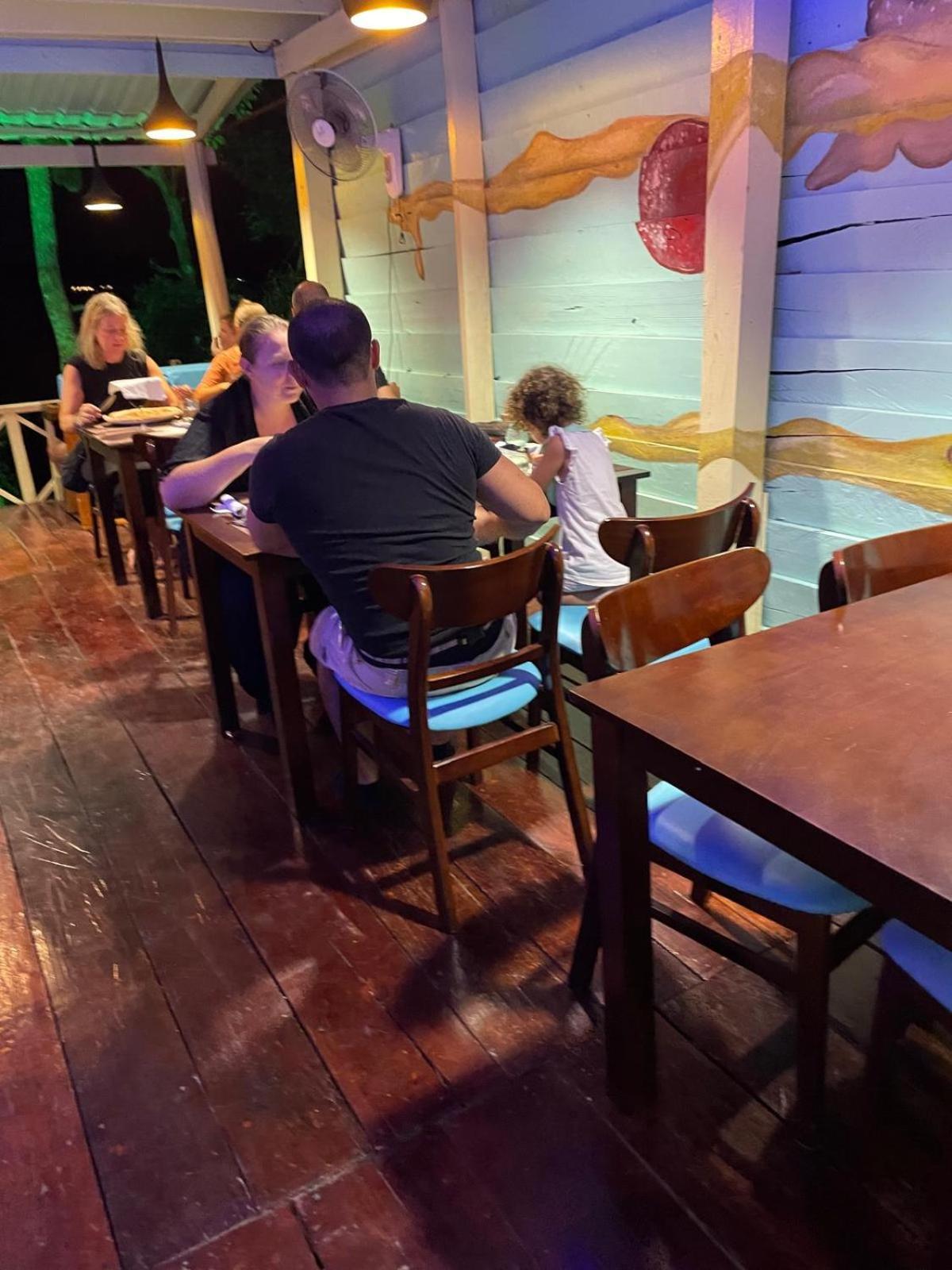 Toto Pizza Bungalows And Sea View Restaurant Sok San Village Esterno foto